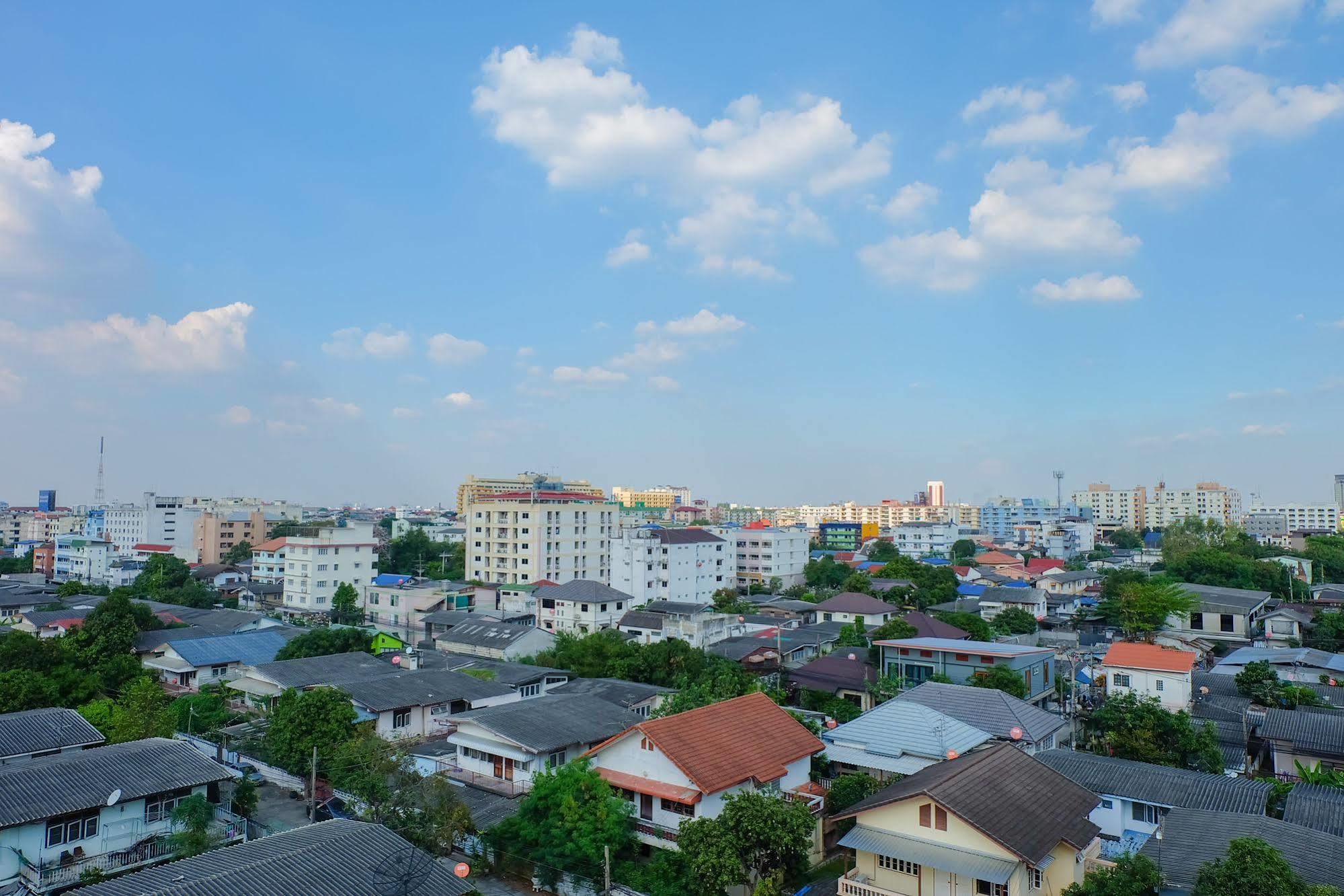 Baron Residence Bangkok Exterior photo